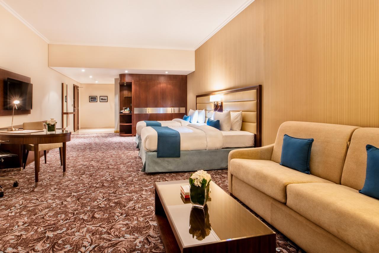 Golden Tulip Doha Hotel Exteriör bild Deluxe Room