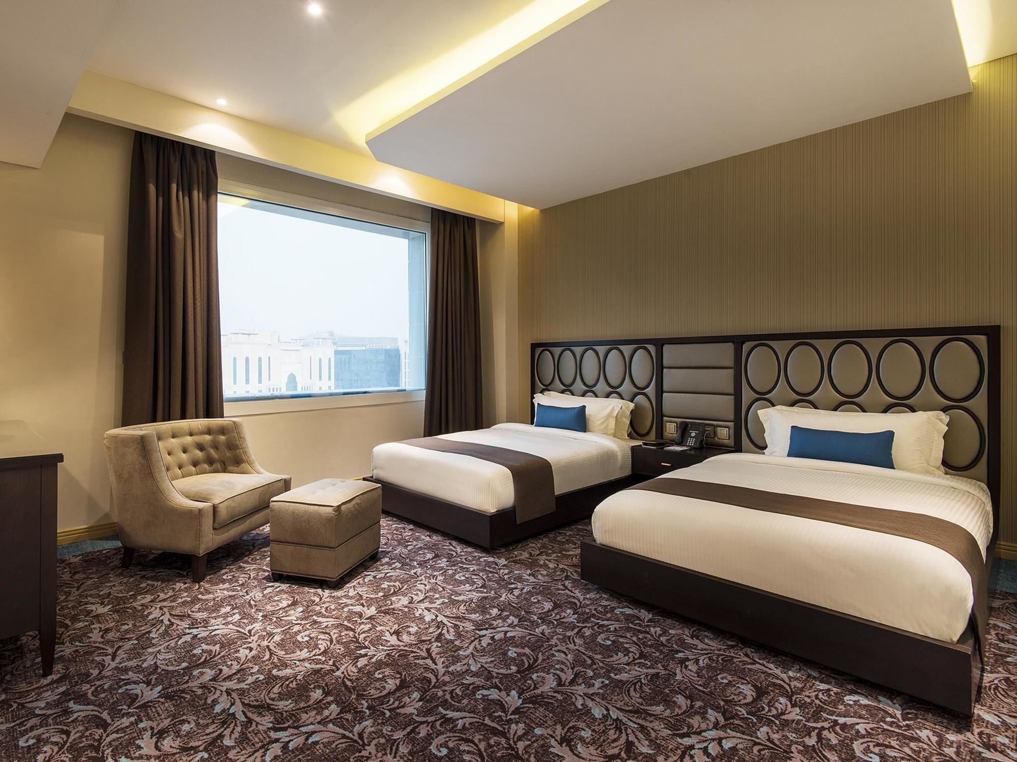 Golden Tulip Doha Hotel Exteriör bild Deluxe Room